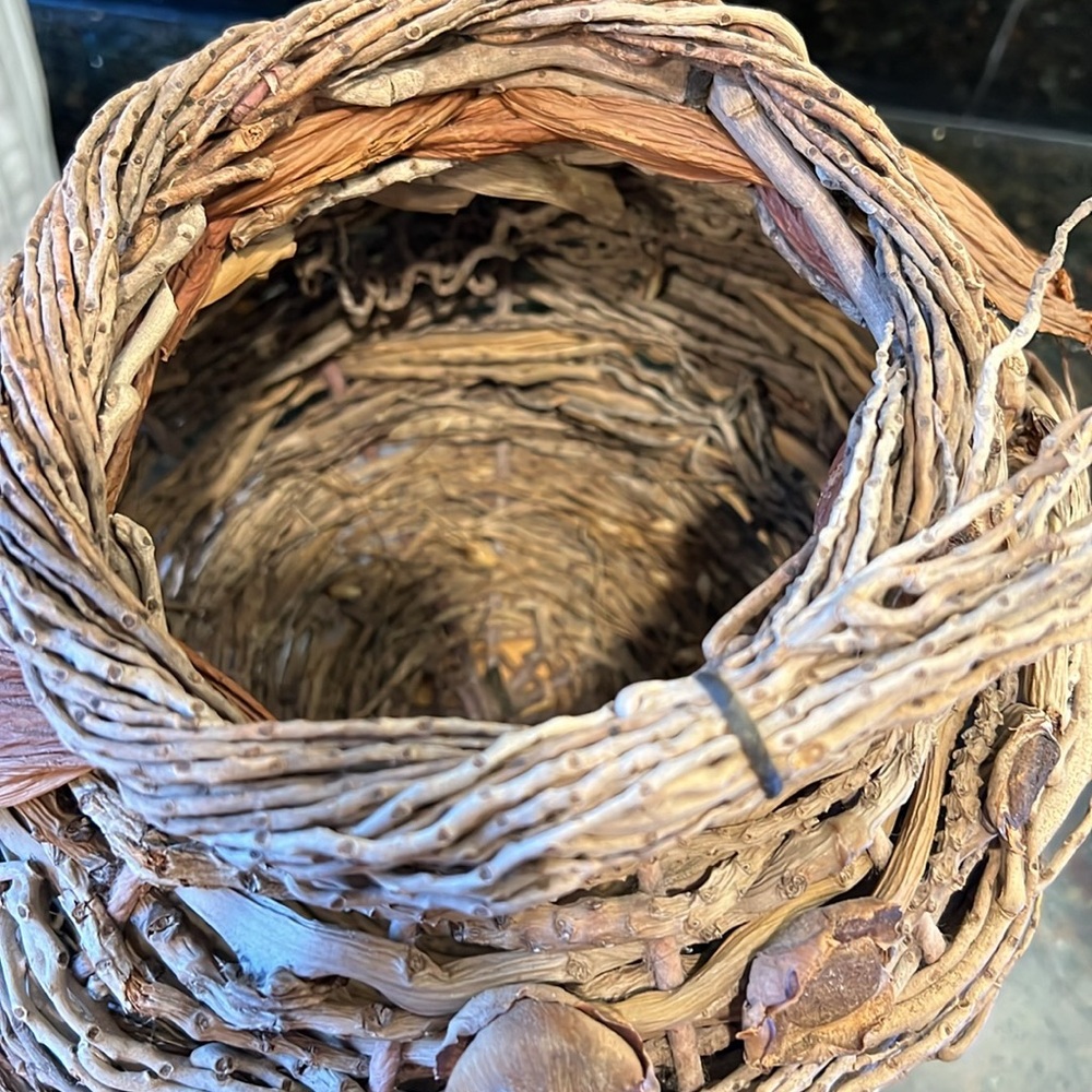 Hand Woven Palm Fiber Art Nest Basket - Picture 5 of 11